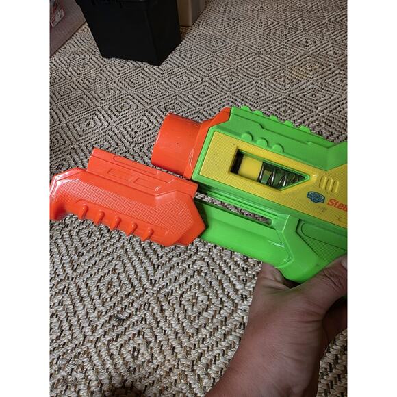 NEW Buzz Bee Toys Water Warriors Air Pressure Gun Water Blaster Outlaw - Picture 7 of 16
